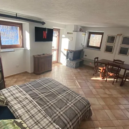 Ampio Appartamento ✵✵✵✵✵ 4 Minuti Da Courmayeur Apartamento